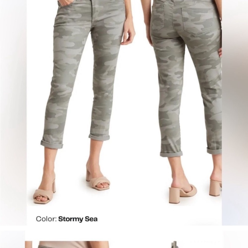 Democracy Camouflage Straight Leg above the ankle Pants